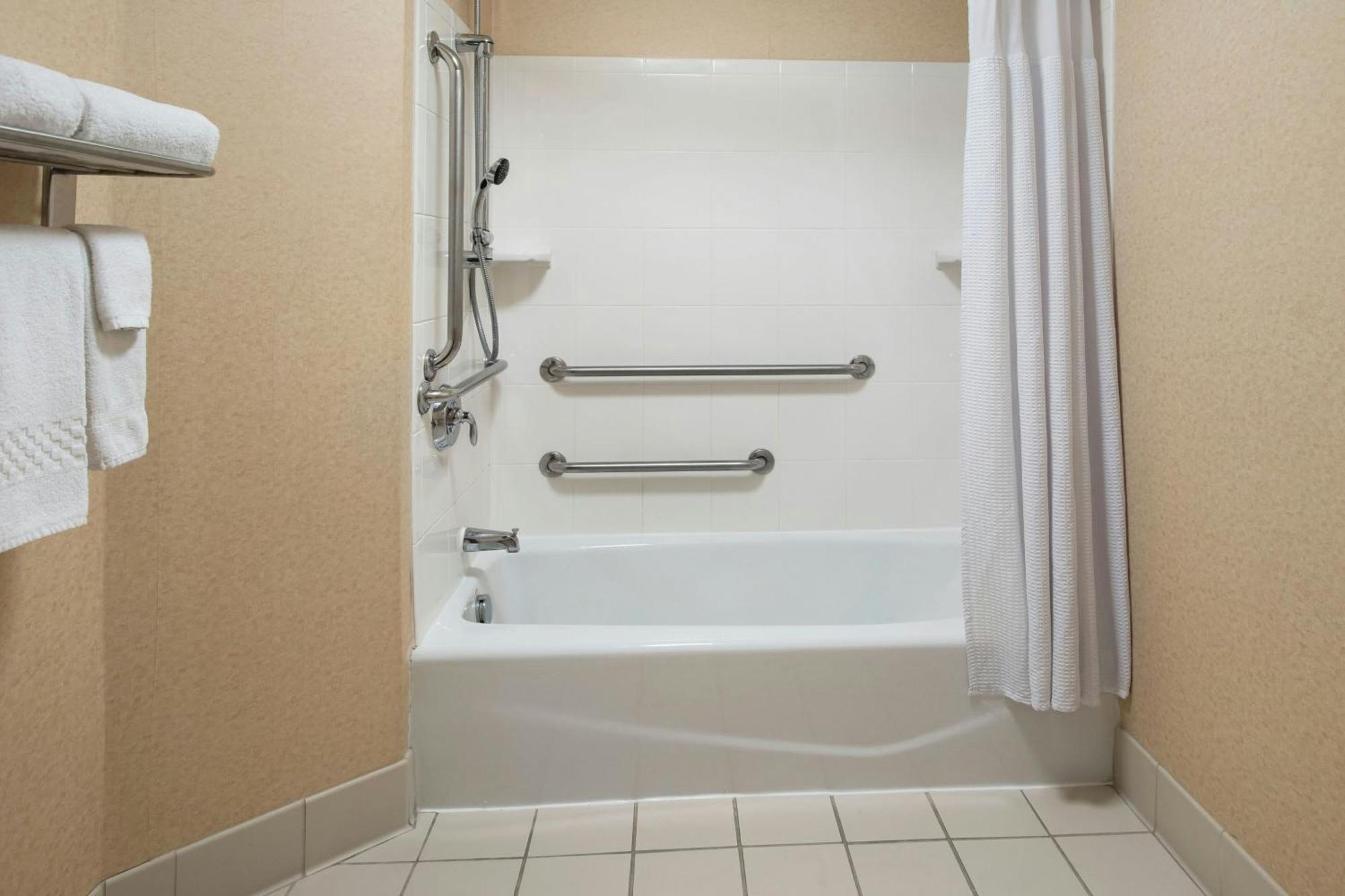Springhill Suites By Marriott Albany Latham-Colonie Kültér fotó